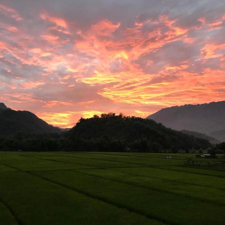 ホテル Jomo House Mai Chau Hòa Bình エクステリア 写真