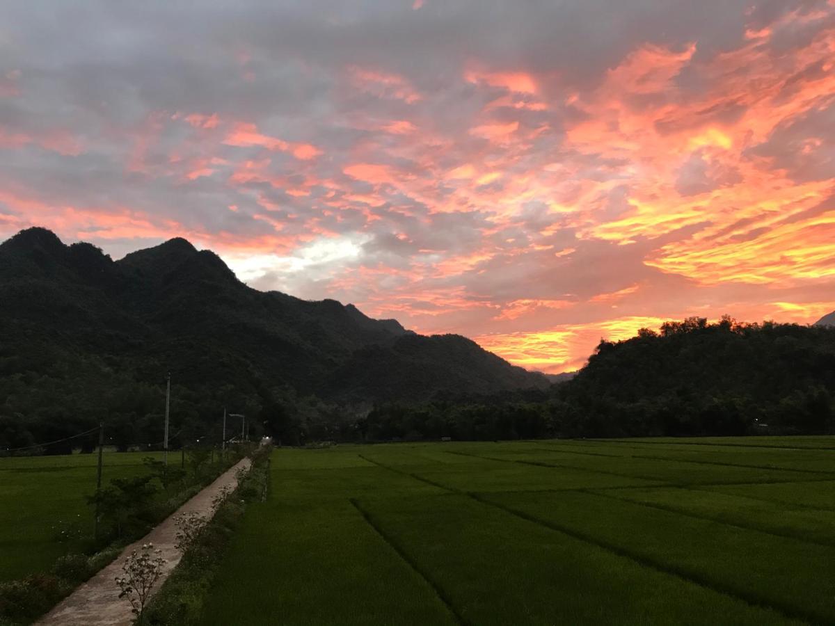 ホテル Jomo House Mai Chau Hòa Bình エクステリア 写真